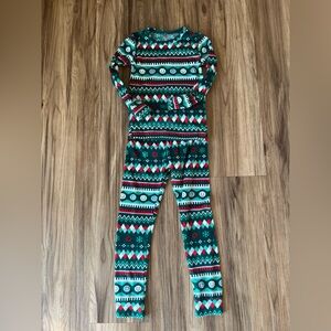 Cat & Jack Holiday Pattern Kids Pajama Set - Green and Red